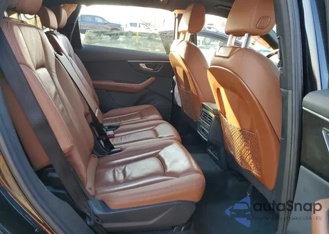 2020 Audi Q7 Premium z USA, uszkodzony, nr VIN WA1AXAF70LD003658